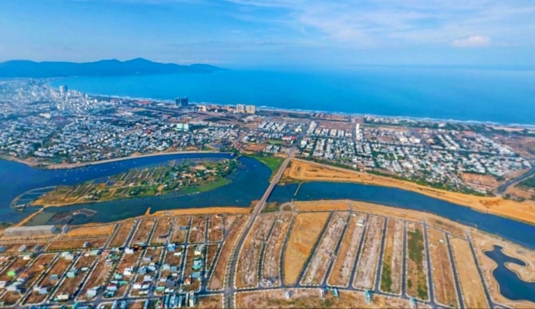 Nên mua đất Hội An hay Đà Nẵng